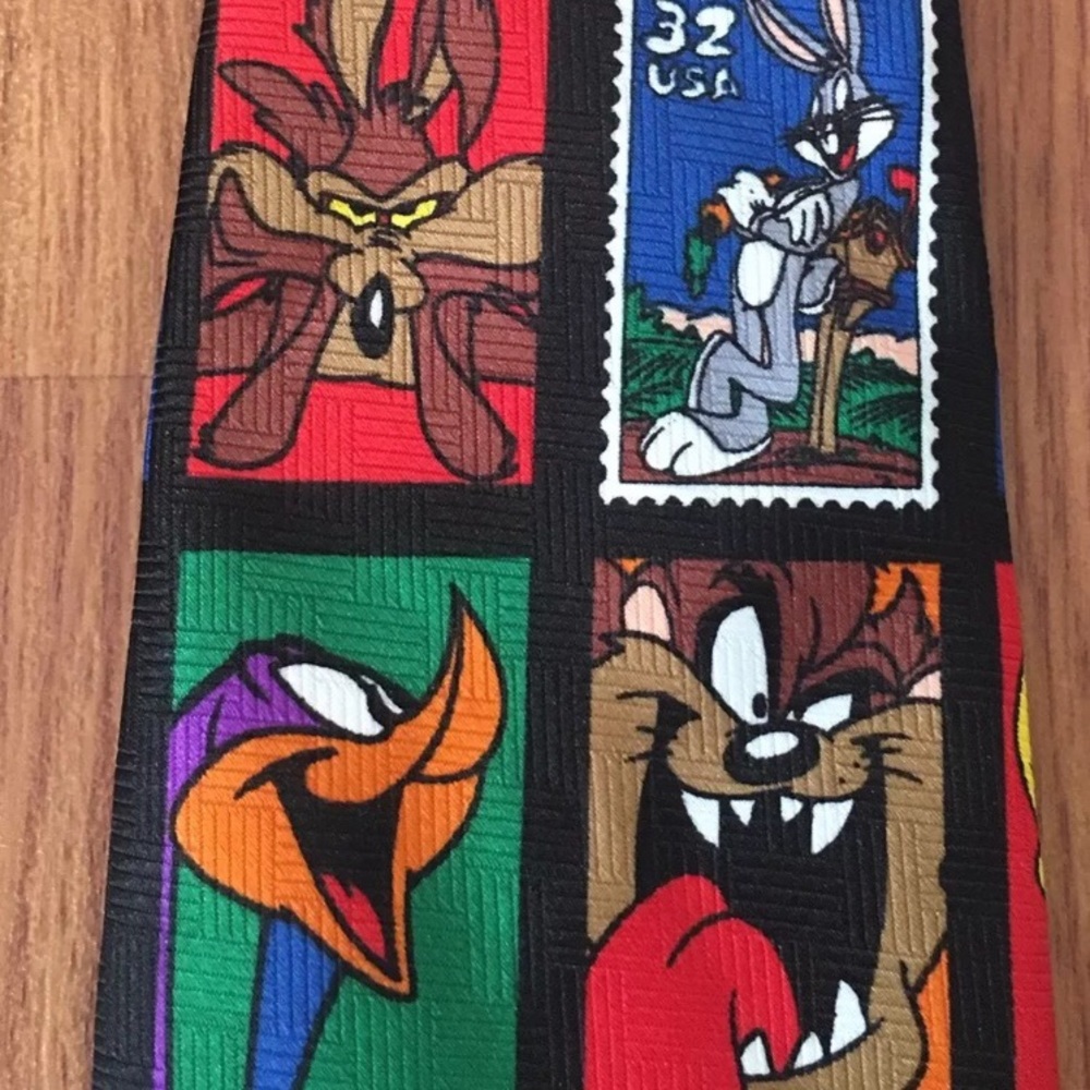 Looney Tunes Stamp Collection Neck Tie 1997 - Picture 2 of 5